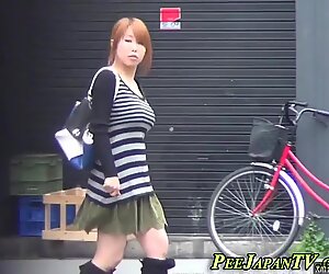 Japon Hos Kamera'da Xmilf.us tarafından işemek