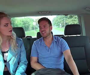 Pick-up-Nutte hart gefickt ohne garte