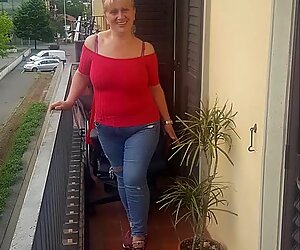 Maia - Mature Wife